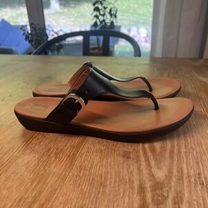 Fitflop Sandal Women's Black Leather Thong Toe Buckle Slide Sz 10 Comfort Wedge